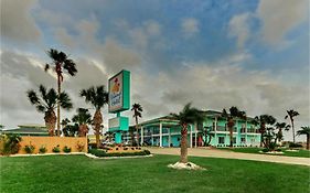 The Island Hotel Near Beach Port Aransas